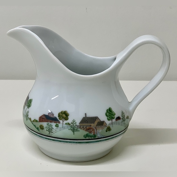 Rare Vintage Discontinued Antique 1978 ESTEE LAUDER PORCELAIN Pitcher - Picture 7 of 16